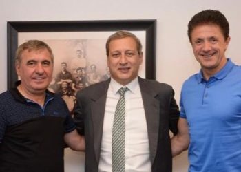 Hagi ve Popescu, Galatasaray-Barcelona maçına geliyor
