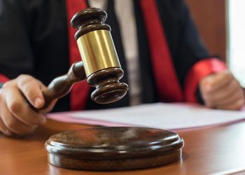 Zam talebi geri çevrilen işçiye kötü haber