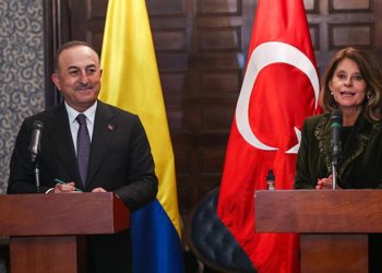 Bakan Çavuşoğlu: Kolombiya ile ikili ticaret hacmimiz ciddi bir oranda artarak 2 milyar dolara ulaştı