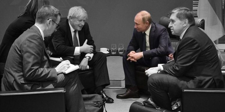 Dünya aylar sonra gelen itiraf ile çalkalanıyor: Putin beni füze saldırısıyla tehdit etti